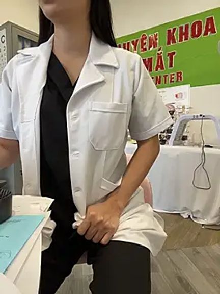 Sneaky_Cumshoot