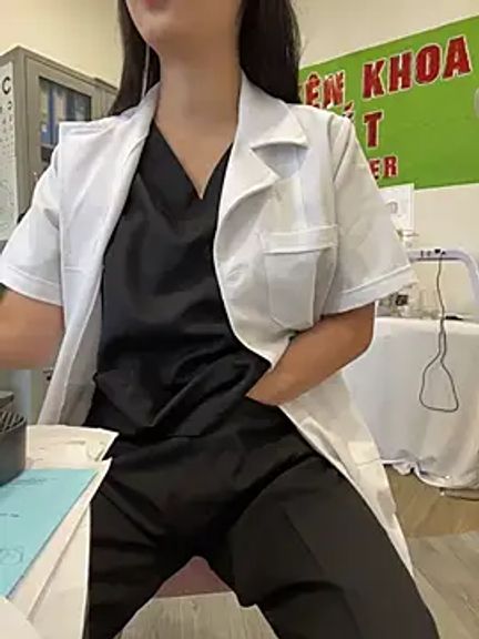 Sneaky_Cumshoot