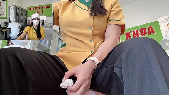 Sneaky_Cumshoot