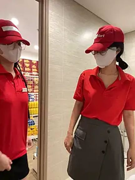 Sneaky_Cumshoot