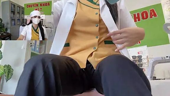 Sneaky_Cumshoot
