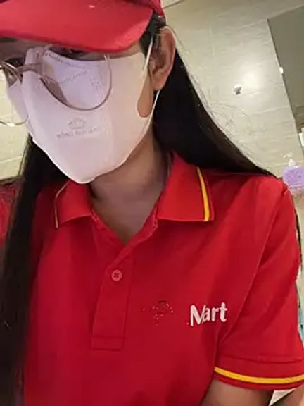 Sneaky_Cumshoot