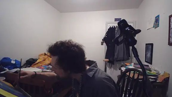 JohnnyMoves