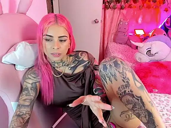 Megan_Robertss