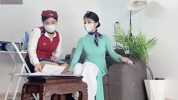 Mono-StewardessMysa