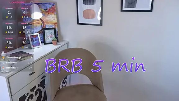 Umia_Bordered
