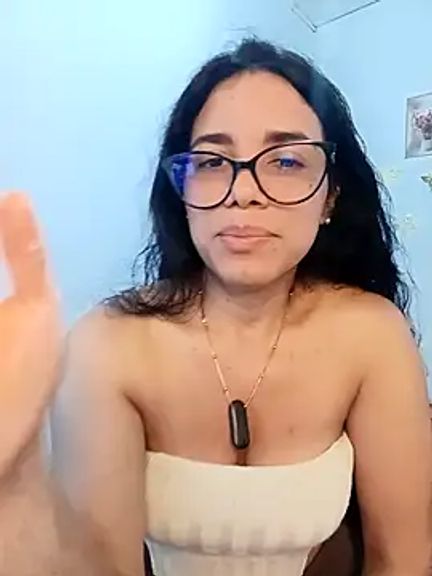 alanahot94