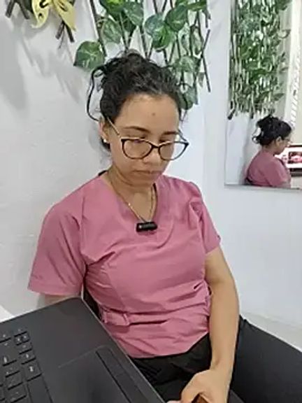alanahot94