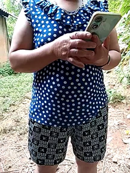 tuyet-nhi