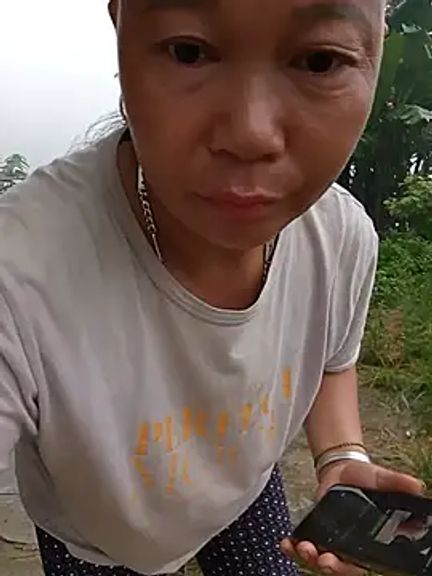 tuyet-nhi