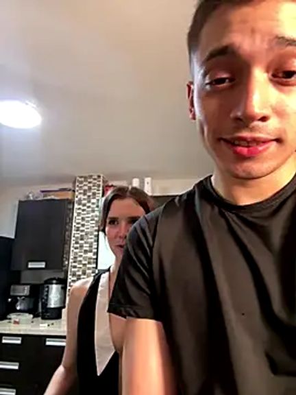 kevin_hotgirls