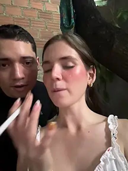 kevin_hotgirls