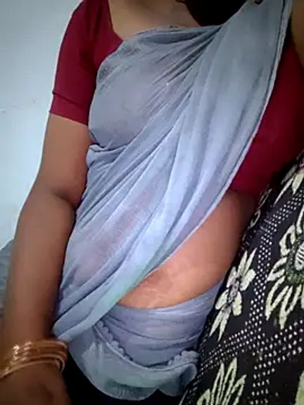 Tamil_Hot_HoneyBee