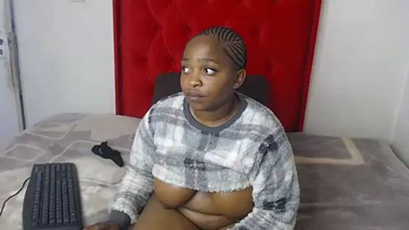 African_Busty