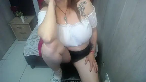 esmeralda__black