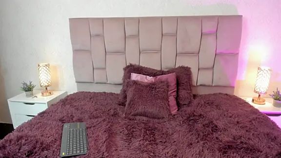 violet_evanss_