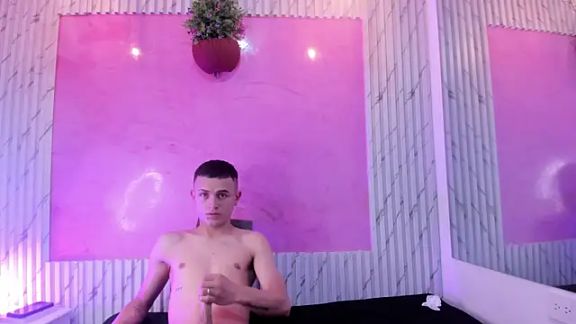 Noah_d_Zoe