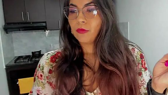 Luna_Dumont