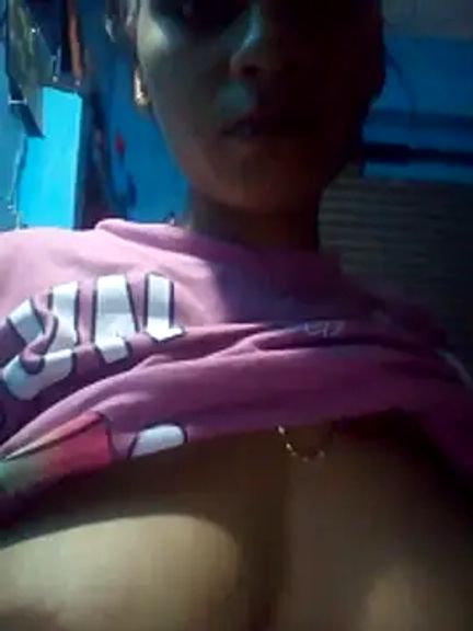 Raveena0990
