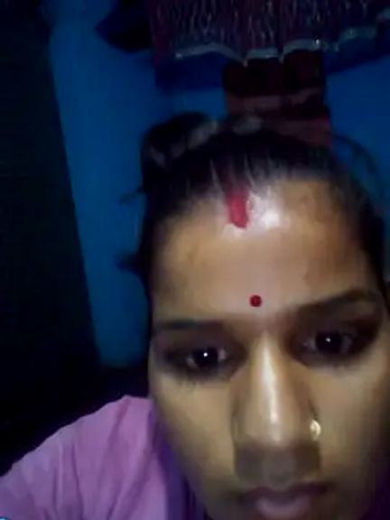 Raveena0990