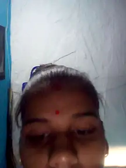 Raveena0990