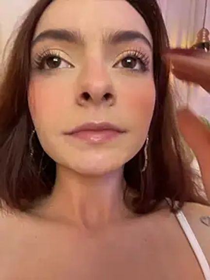 LucianaAriaas