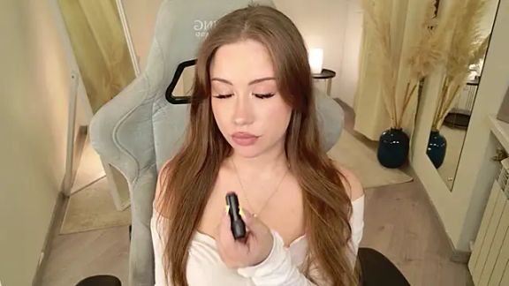 Monica_sex_xxsirens