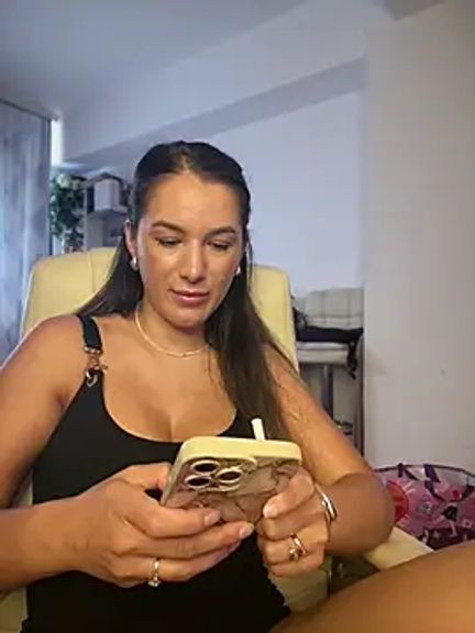 HotXMom_