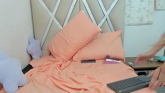 ellieblont
