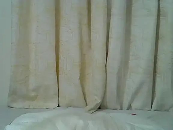 ebony_dessy