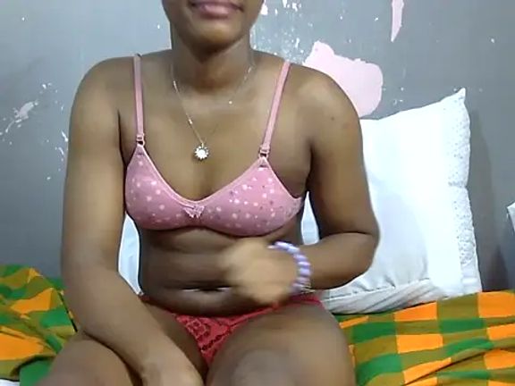 Petite_Ebony10
