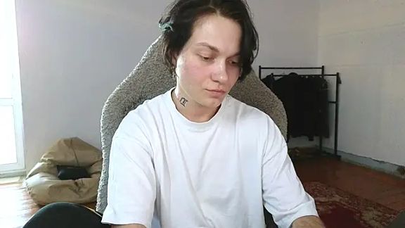 esajukyy