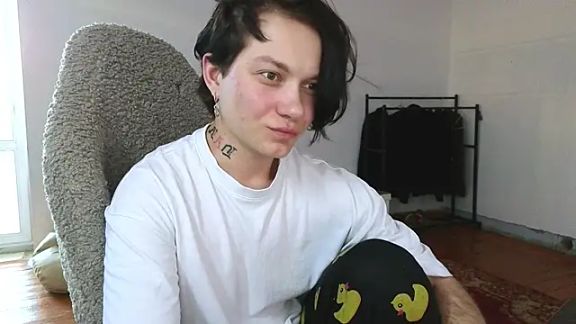 esajukyy