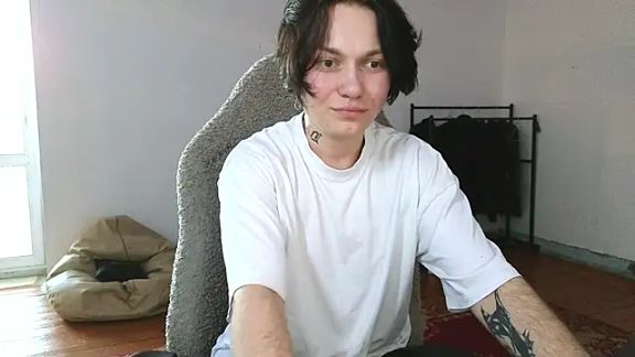 esajukyy