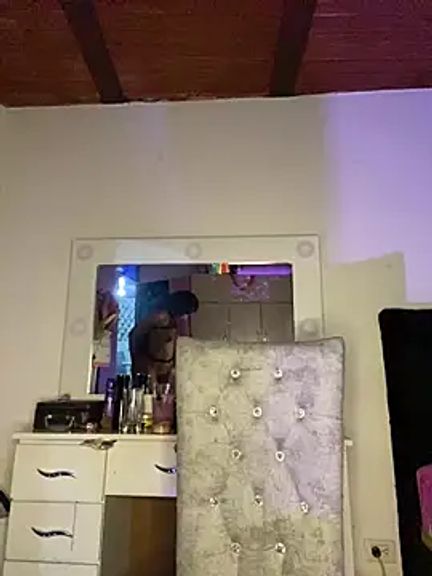 annahot2