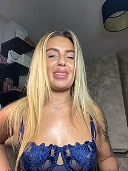 CharlottemilfUKx
