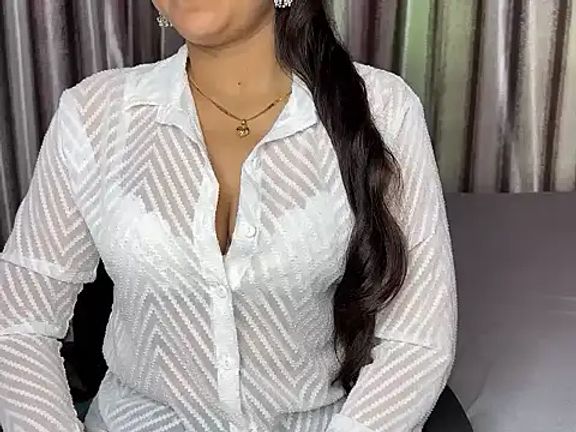 Radhika_4_you