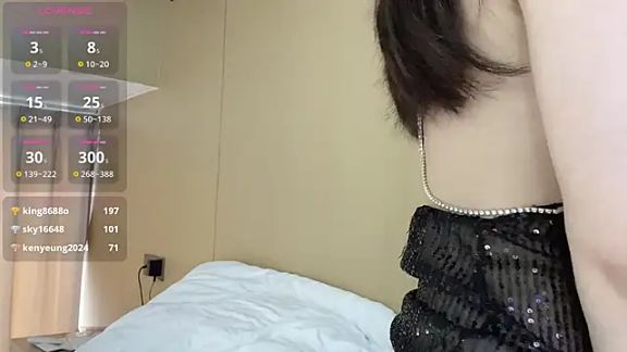 Emma_qiqi