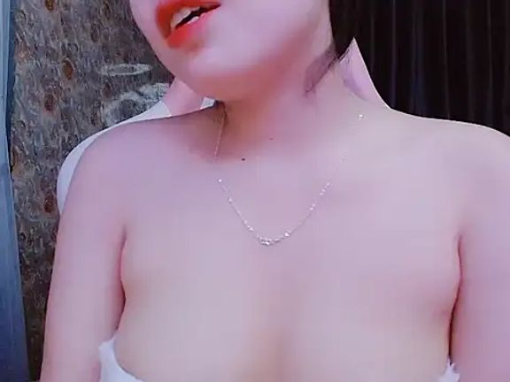 Julie_Ulie