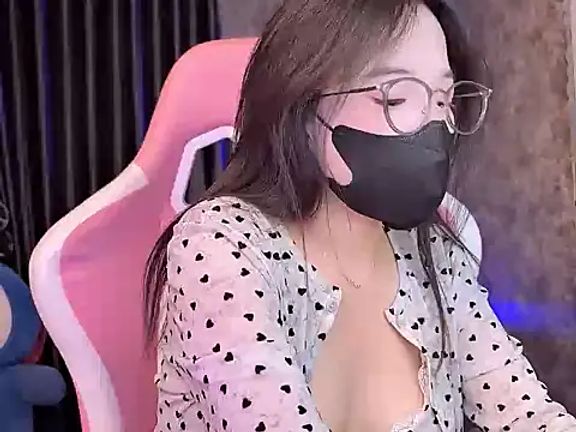 Julie_Ulie
