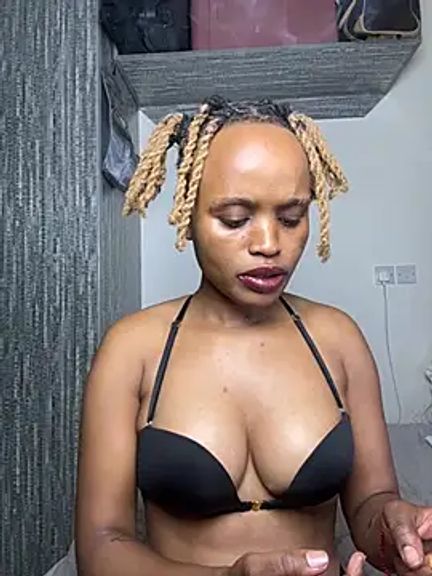 Tempting_Ebony