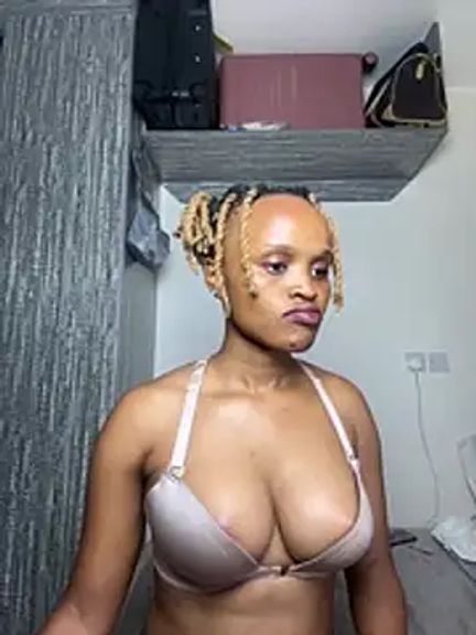 Tempting_Ebony