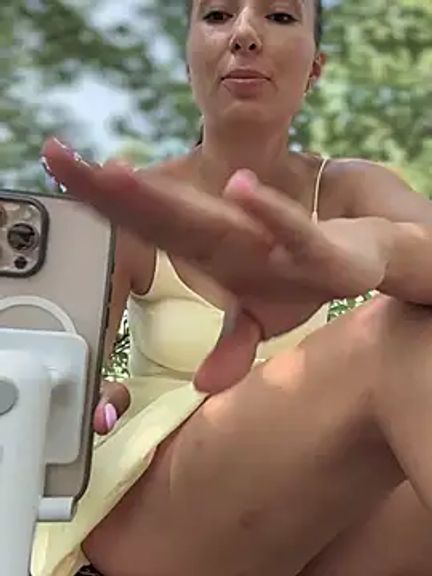 LetsFunKARINA