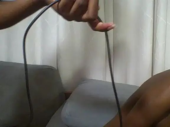 Blonde_slimy