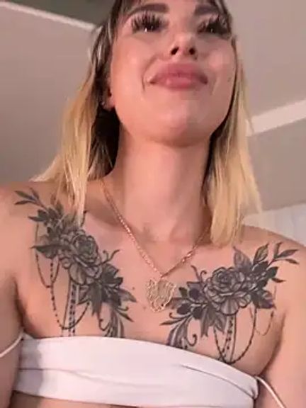 TeaseBabeXXX