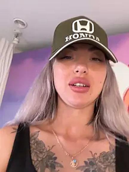 TeaseBabeXXX