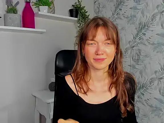 KiraBliss28