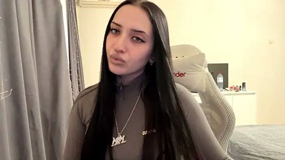KiraJaydes