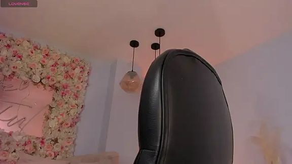 MiaFarrell_