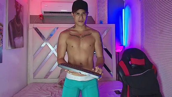 dominic_connor